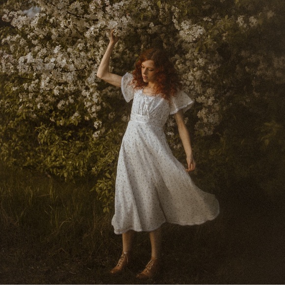 Tayma Martins Abigail Dress - Short sleeve floral summer dress - Picture 2 of 12